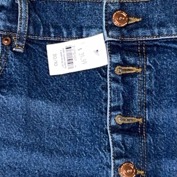 NWT Ann Taylor Loft Button Fly Hi Rise Cut Off Denim Shorts Size 30 - Picture 2 of 4